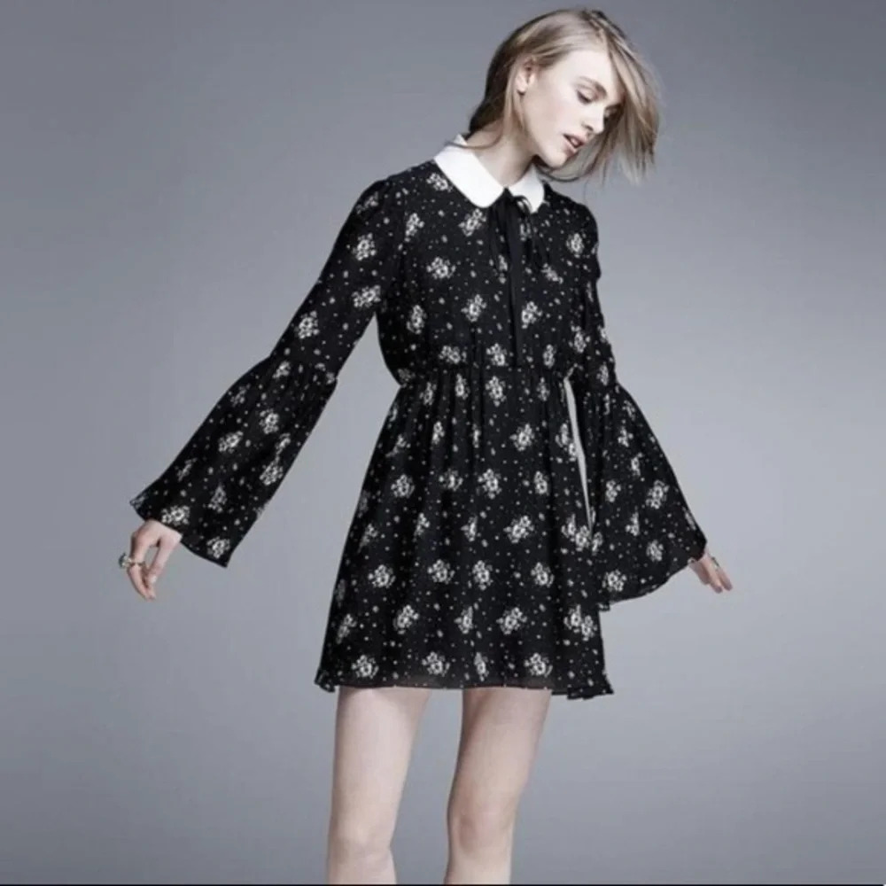 Cinq A Sept Lily Bell Sleeve Silk Chiffon Dress Black Ivory Designer 10